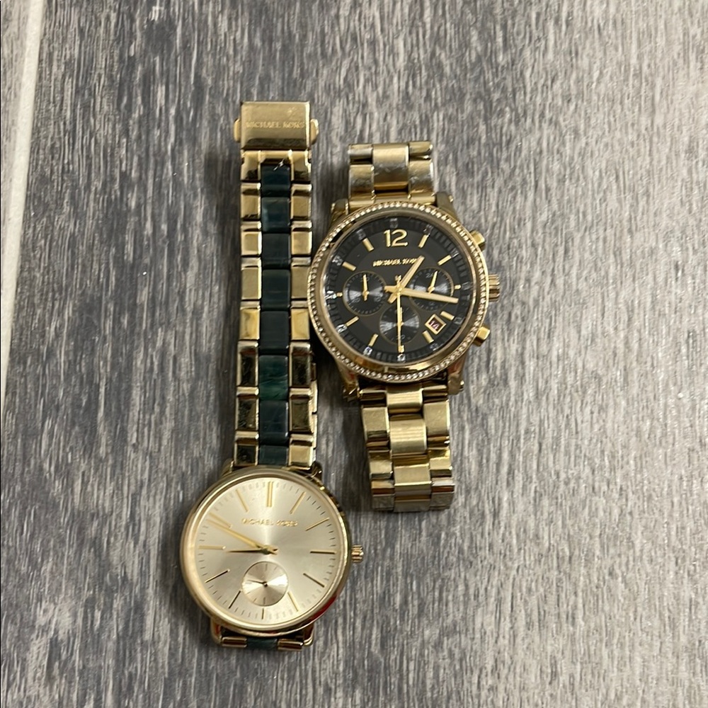 Michael Kors Gold and Black  Watches Set